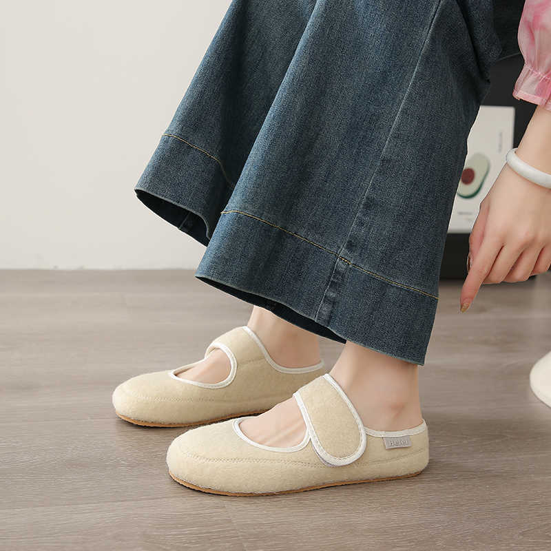 Rutschfeste Sohle Ohne Absatz  – Women Shoes Name Bewertung und Preis